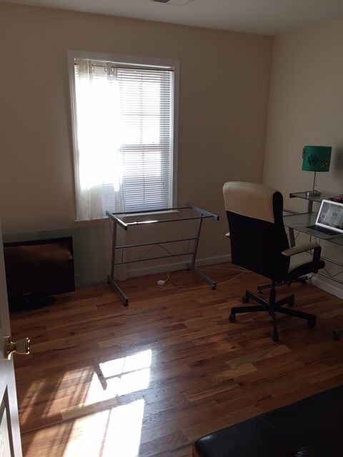 1st image of 8A Kingsland Ave Floor 2