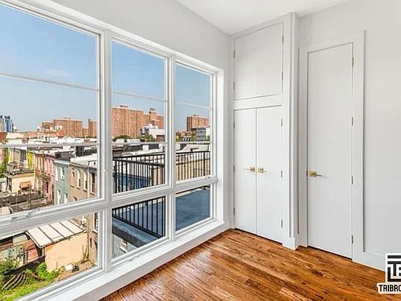 3rd image of 133 Brown Pl #307
