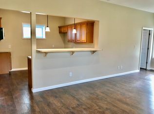 257 E Ferry St, Buffalo, NY 14208
