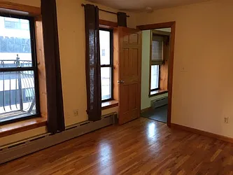 Rented by Yoo Dotan, LREB