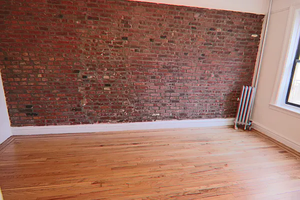 Rented by PMG Real Estate  | media 20