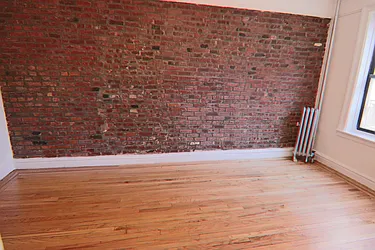 Rented by PMG Real Estate 