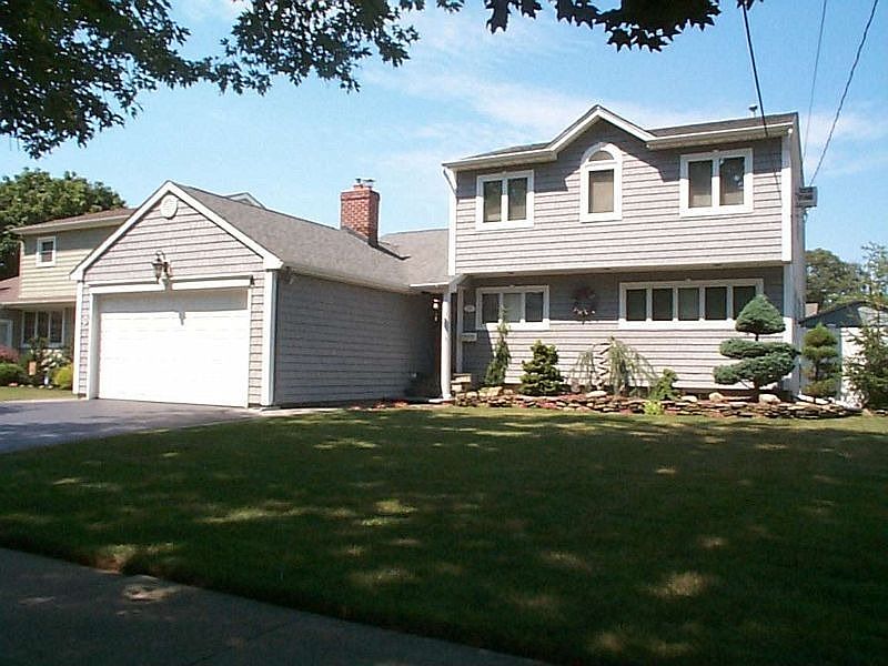 216 Broadway, Massapequa Park, NY 11762 Zillow