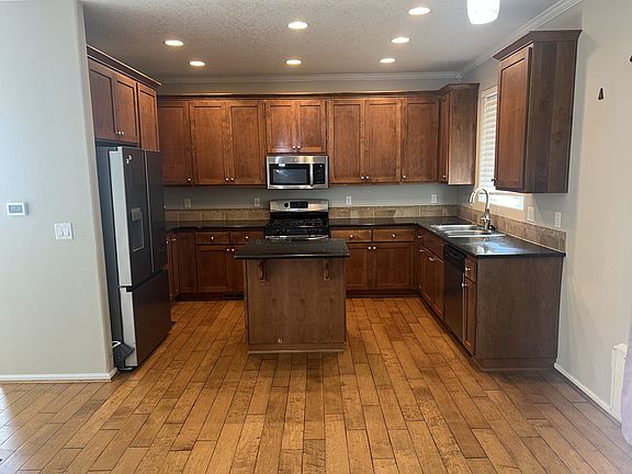 5th image of 20074 SW Squire Dr
