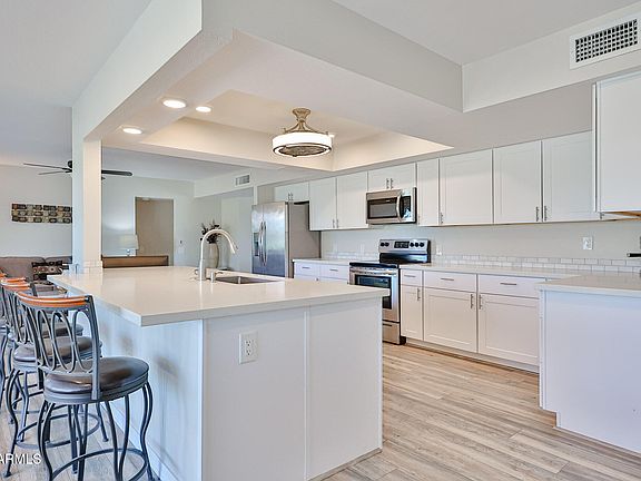 2nd image of 11415 N SUN VALLEY Drive