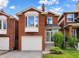 26 White Blvd, Vaughan, ON L4J 5Z3