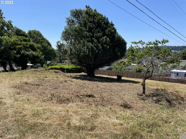 0 1st Ave, Coos Bay, OR 97420