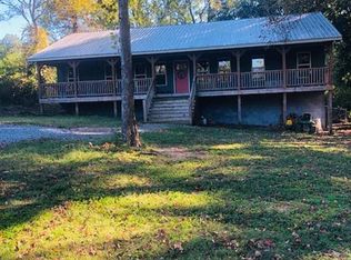 490 Half Section Line Rd, Albertville, AL 35950