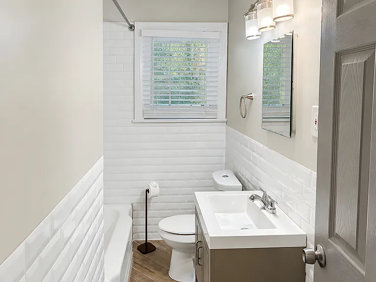 2168 Delowe Dr — Photo 8