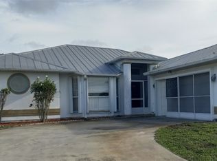 981 Potomac Ave, Sebastian, FL 32958