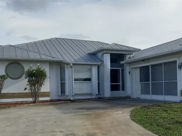 981 Potomac Ave, Sebastian, FL 32958