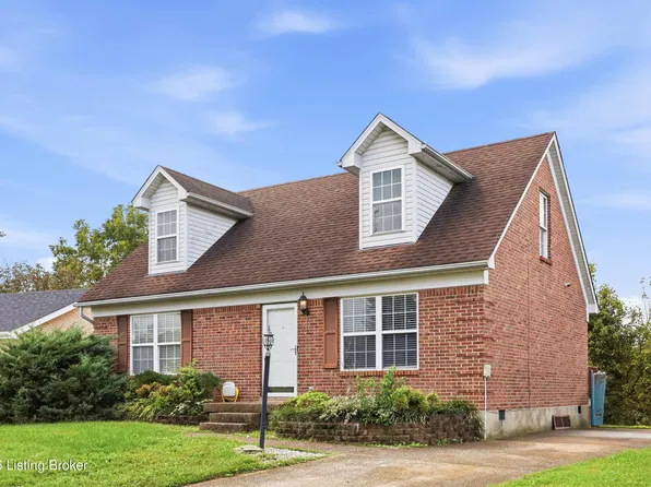 3112 Pine Trace Ct, Louisville, KY 40272