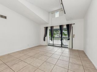 712 Sunny Pine Way APT F3, Greenacres, FL 33415
