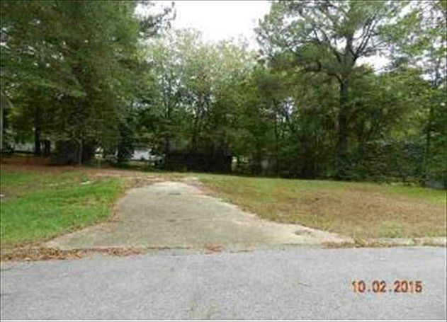 2nd image of 205 Nanney Dr