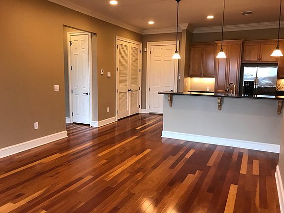 2nd image of 820 N Thompson Ln Suite 4F