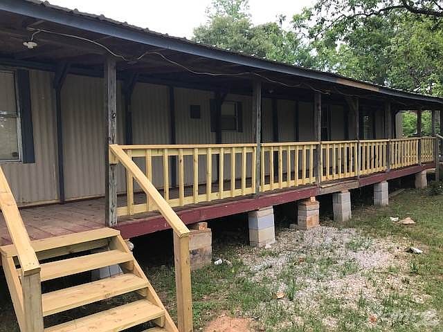 2nd image of 2401 County Road 725
