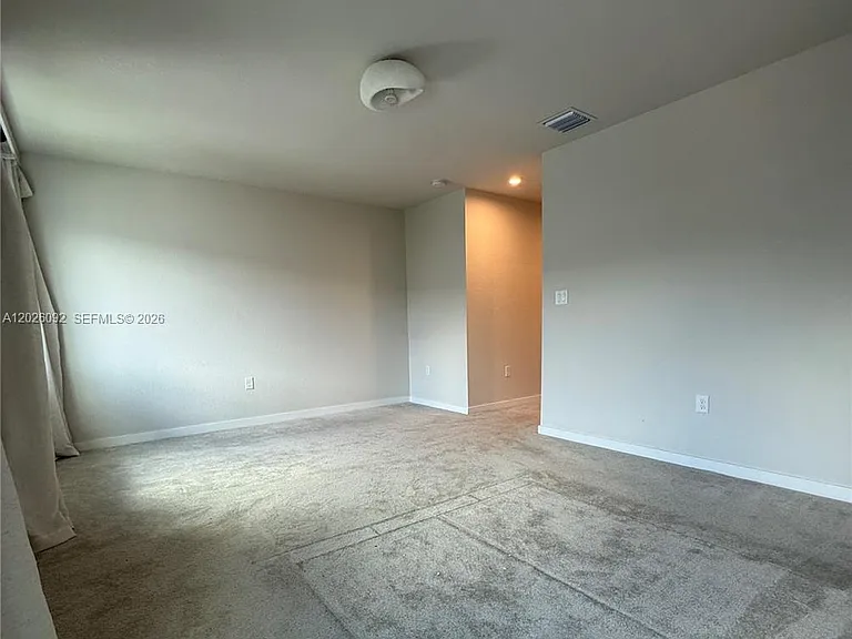 1073 NW 5th St #1073 — Photo 15