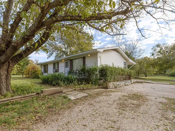 2314 Castle Dr, Rowlett, TX 75089