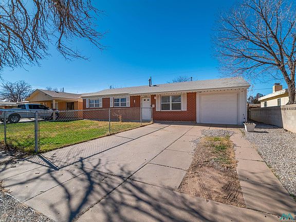 2nd image of 3008 Vassar Dr
