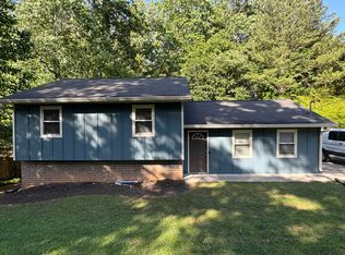998 Wayne Dr #BASEMENT, Snellville, GA 30078