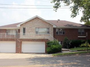 426 Bergen Blvd, Ridgefield, NJ 07657