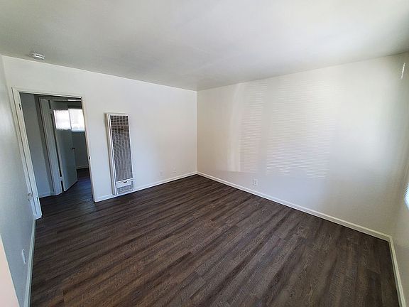 5th image of 106 N Valencia St #B