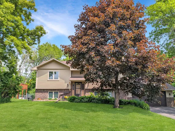 15142 75th Ave N, Maple Grove, MN 55311