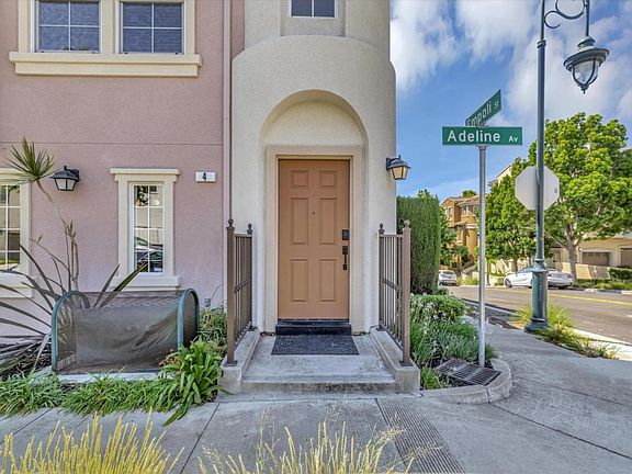 3rd image of 388 Adeline Ave APT 4