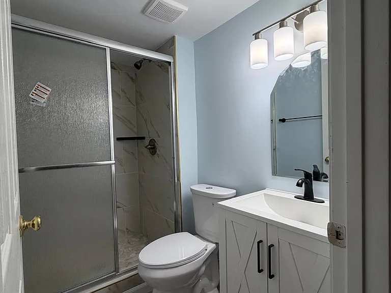 New basement Full bath