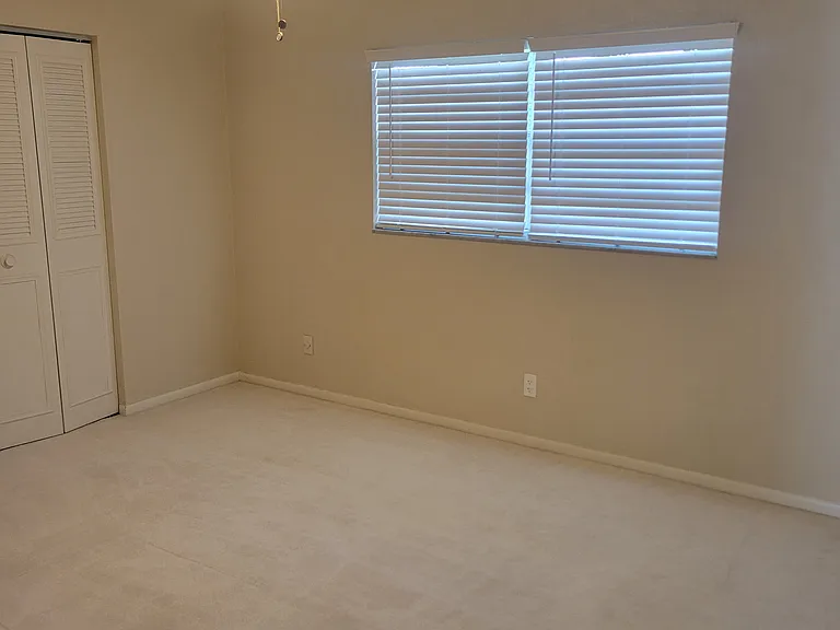 370 Tonka Dr — Photo 9
