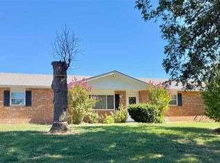 1895 S McCord Rd, Ponca City, OK 74604