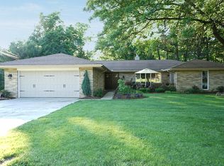 9600 Highland Dr, Brecksville, OH 44141