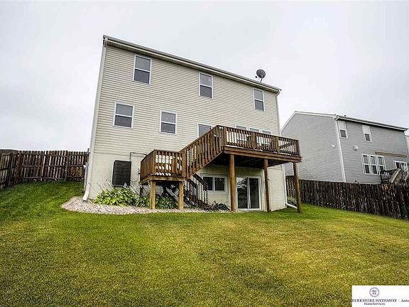 4th image of 19016 Ontario St