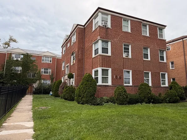 1516 N Harlem Ave APT 3W, River Forest, IL 60305