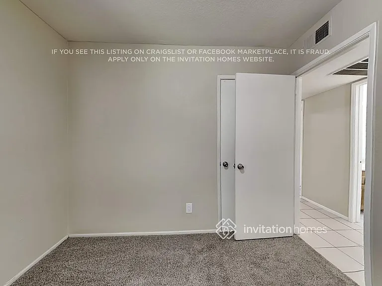 5634 W Altadena Ave — Photo 14
