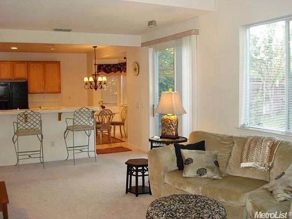 Family/ kitchen combo