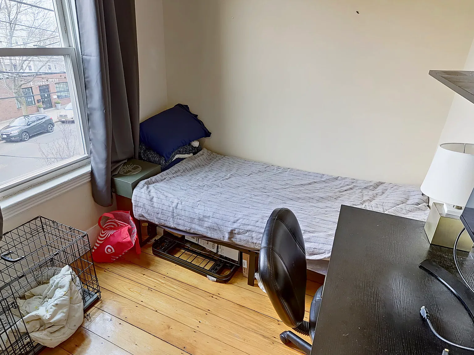 4 bed, 1200 sqft, $4,000 — Photo 4