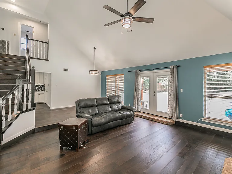 2 Edgemere Ct — Photo 8