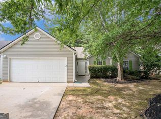 128 Shadowbrooke Cir, Loganville, GA 30052