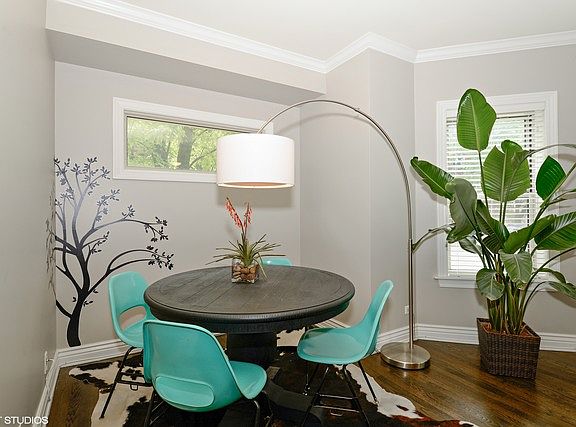 5th image of 3701 N Bosworth Ave #1