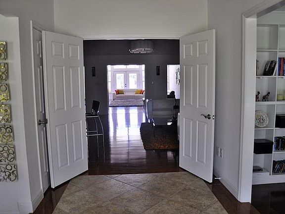 4th image of 1704 Down Lake Dr