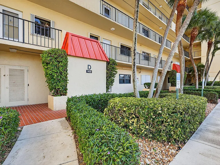 7410 S Ocean Dr #109 — Photo 35