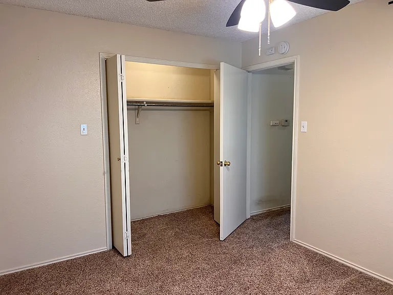 2206 93rd Pl — Photo 18