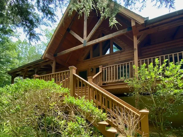 179 Mustang Dr, Albany, KY 42602