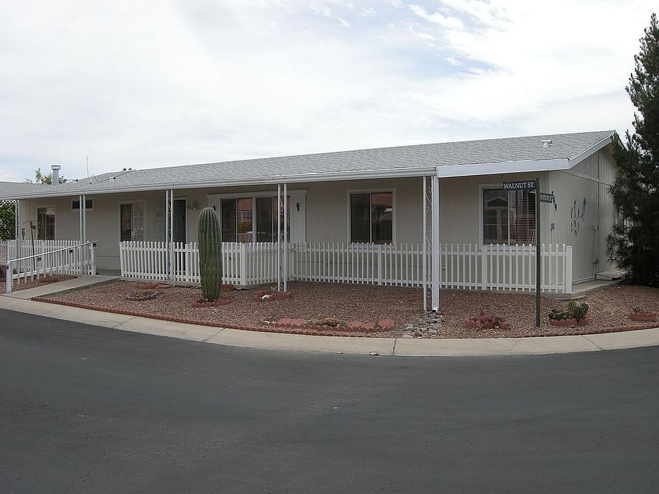 Nice large corner lot