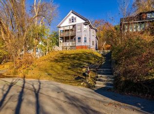 1550-1552 Main St, Worcester, MA 01603