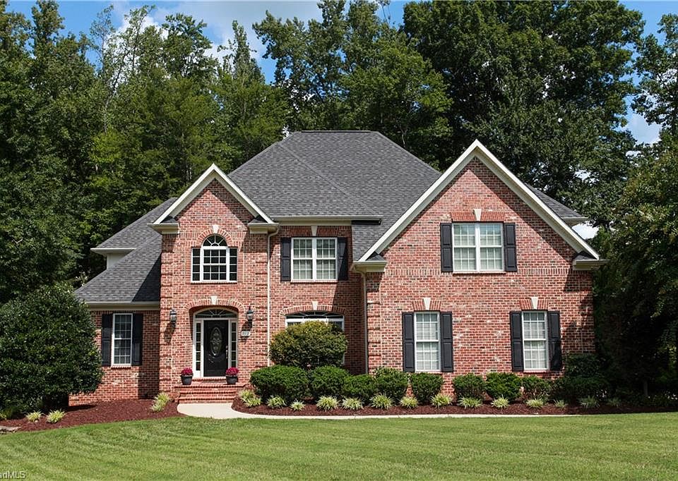 1st image of 712 Chestnut Hill Ct