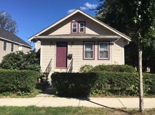 27 Rena St, Worcester, MA 01604