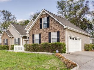 2241 Rosecran Cir, La Vergne, TN 37086