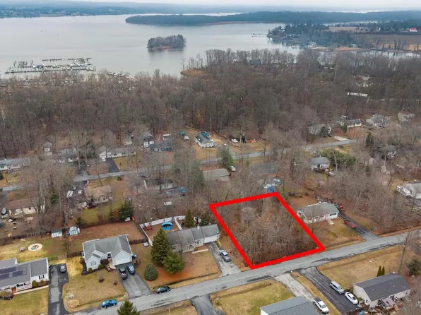 Sunnyside Dr, Chesapeake City, MD 21915